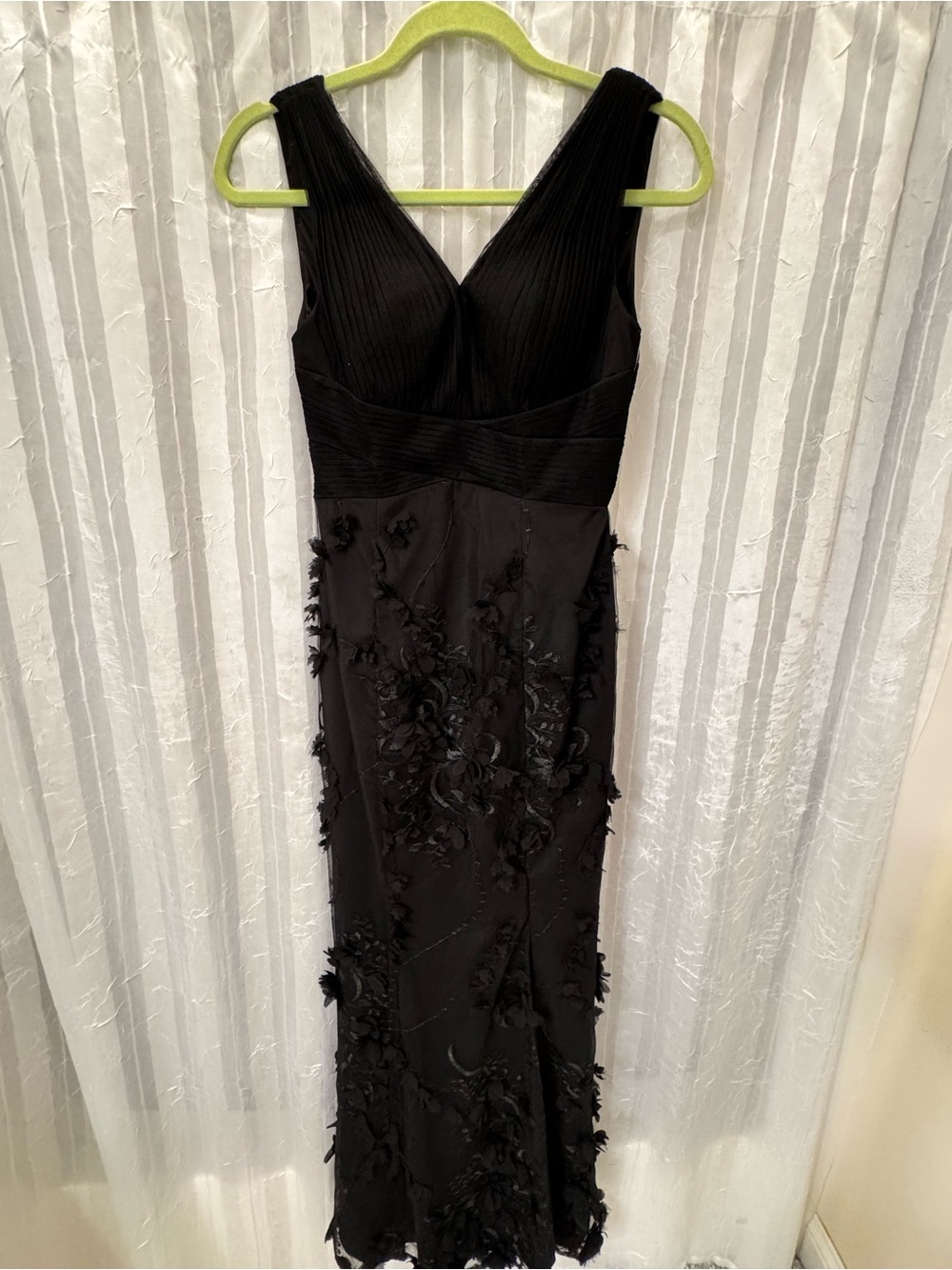 Aidan Mattox Black V-Neck Embellished Gown